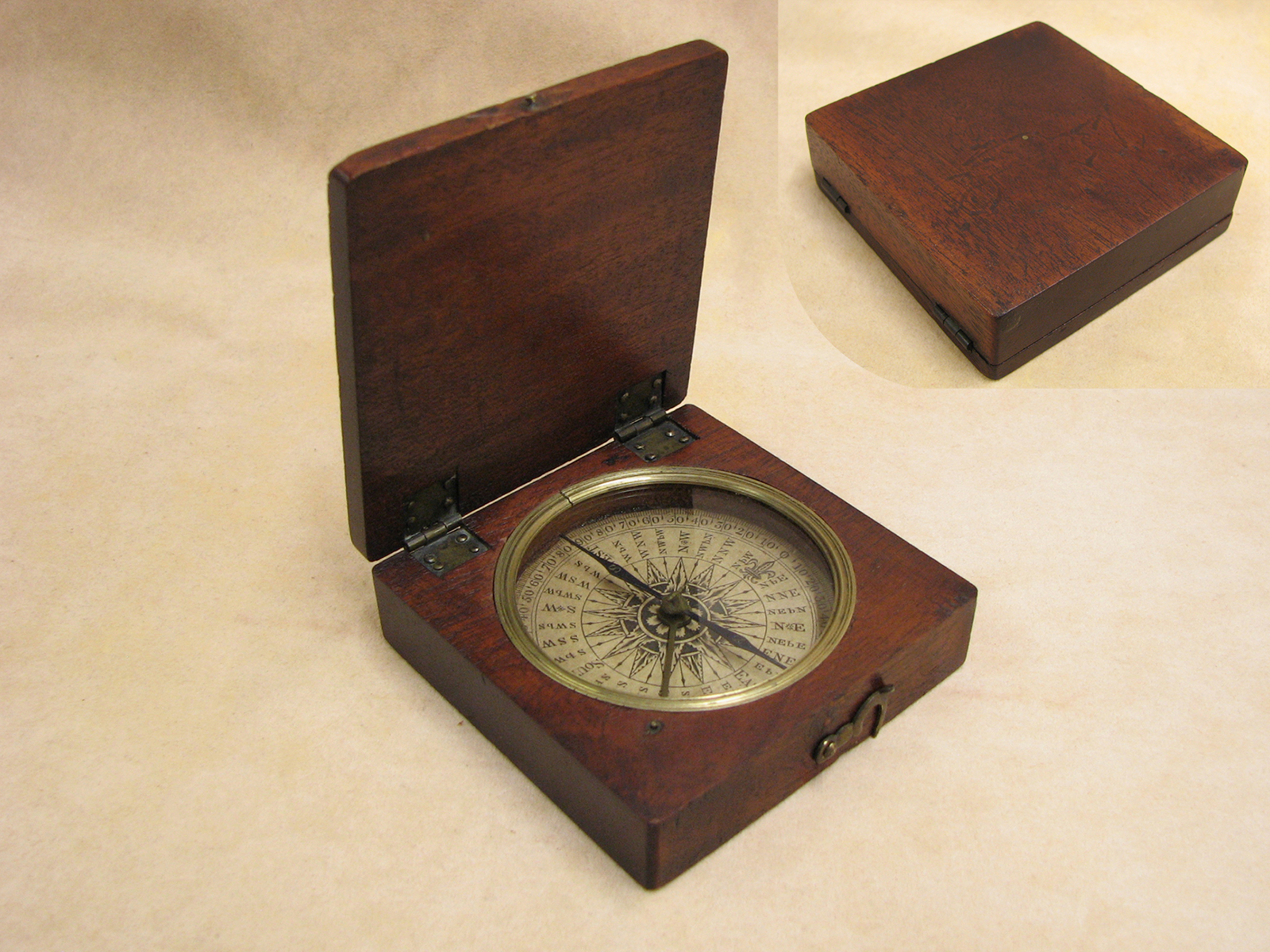 Georgian mahogany cased pocket compass circa 1820